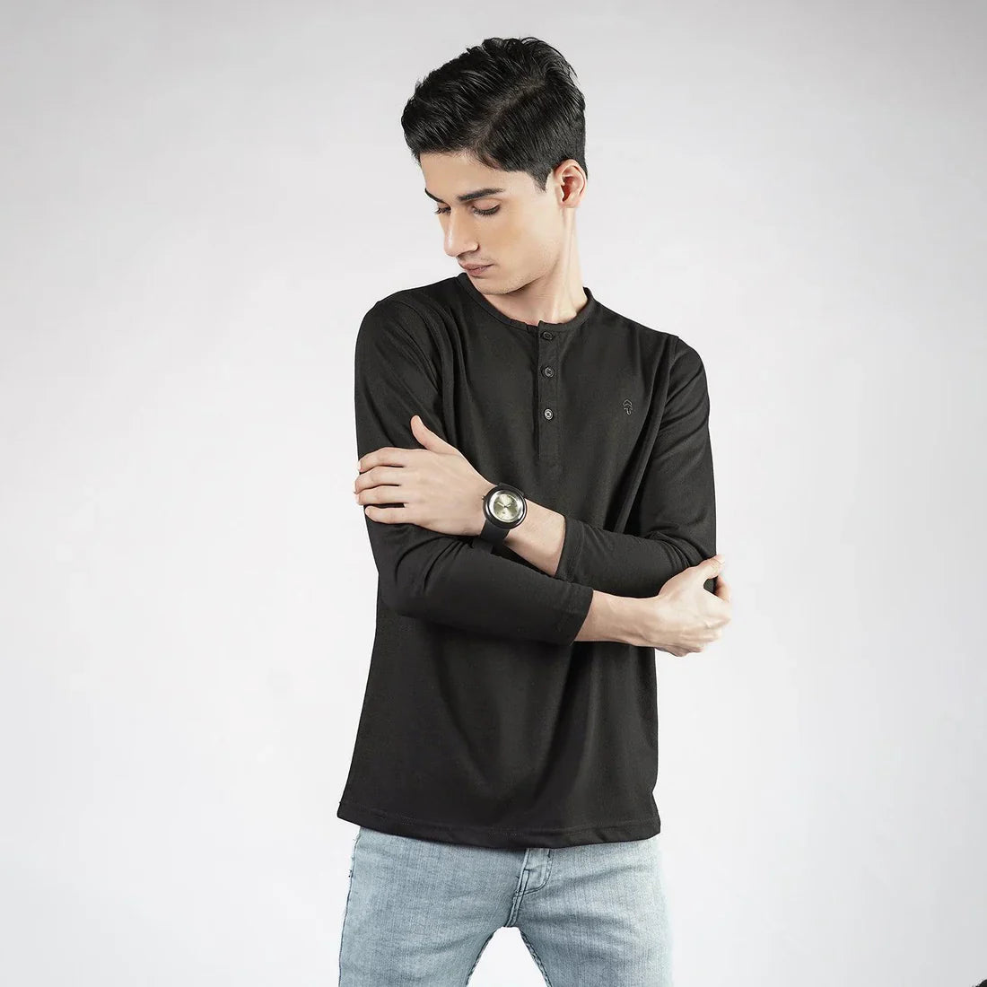 Black Henley Full Sleeves