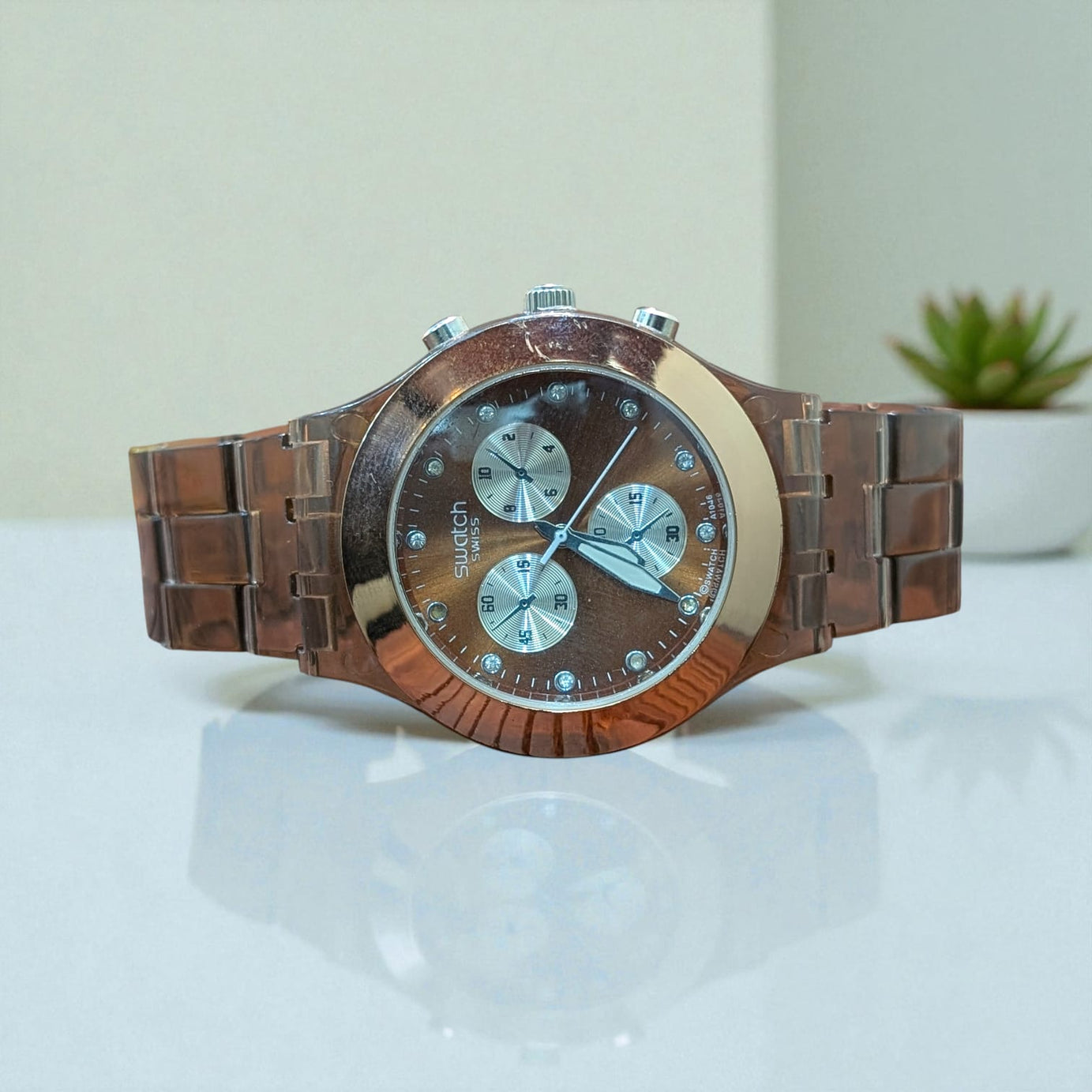 CrystalClear Acrylic Watch – Premium Unisex Edition