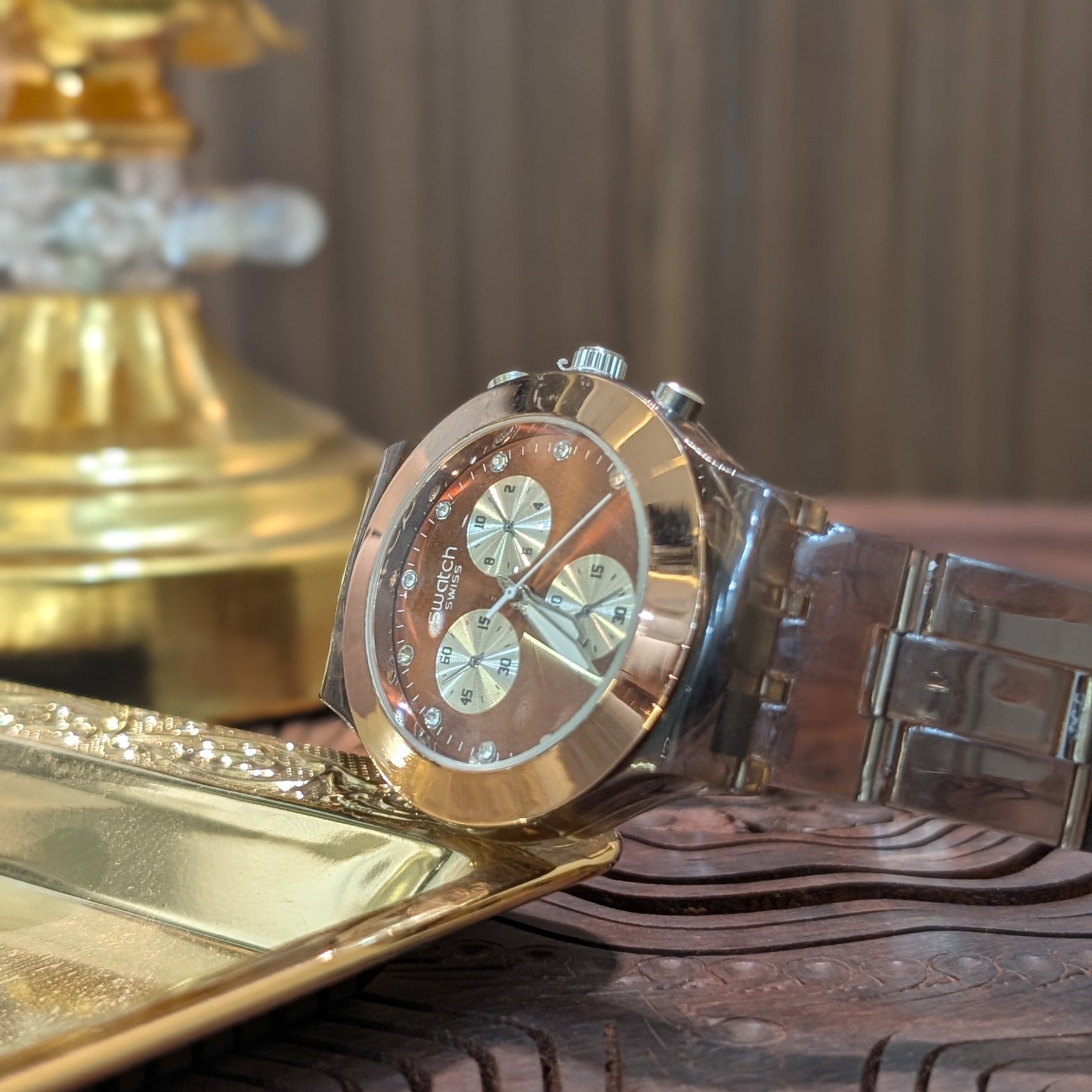 CrystalClear Acrylic Watch – Premium Unisex Edition