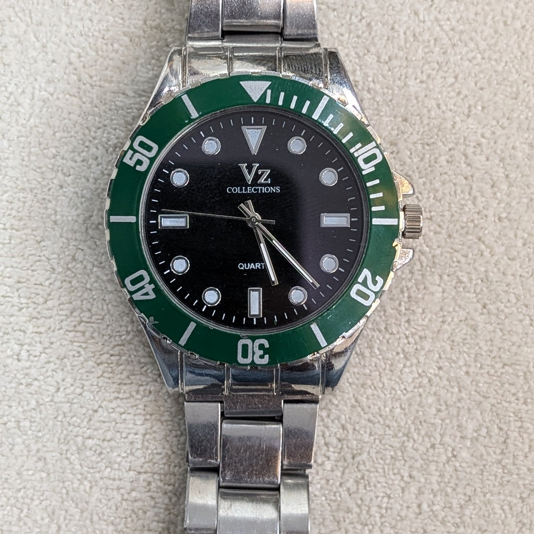 VZ Aurelia Silver Round Green Man Watch