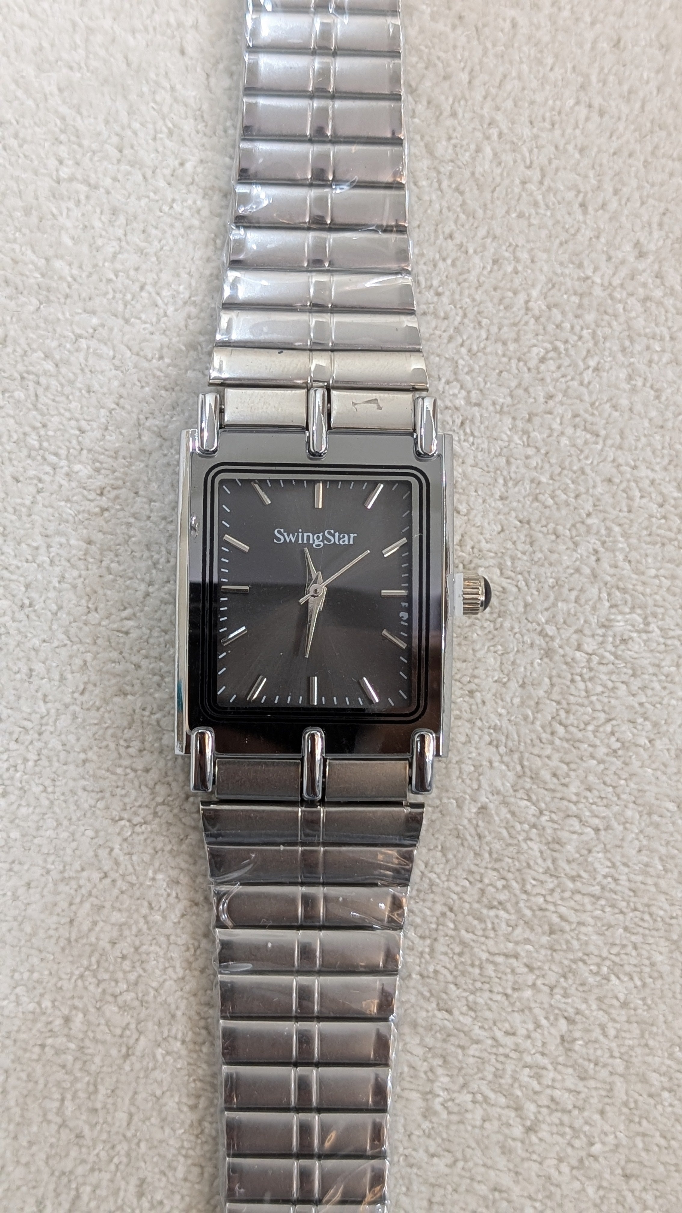 Swingstar Silver & Black Dial Man Watch