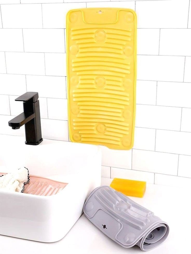 Portable Silicone Non Slip Foldable Laundry Pad Washboard Mat with Suction Cup For Home and Outdoor Use