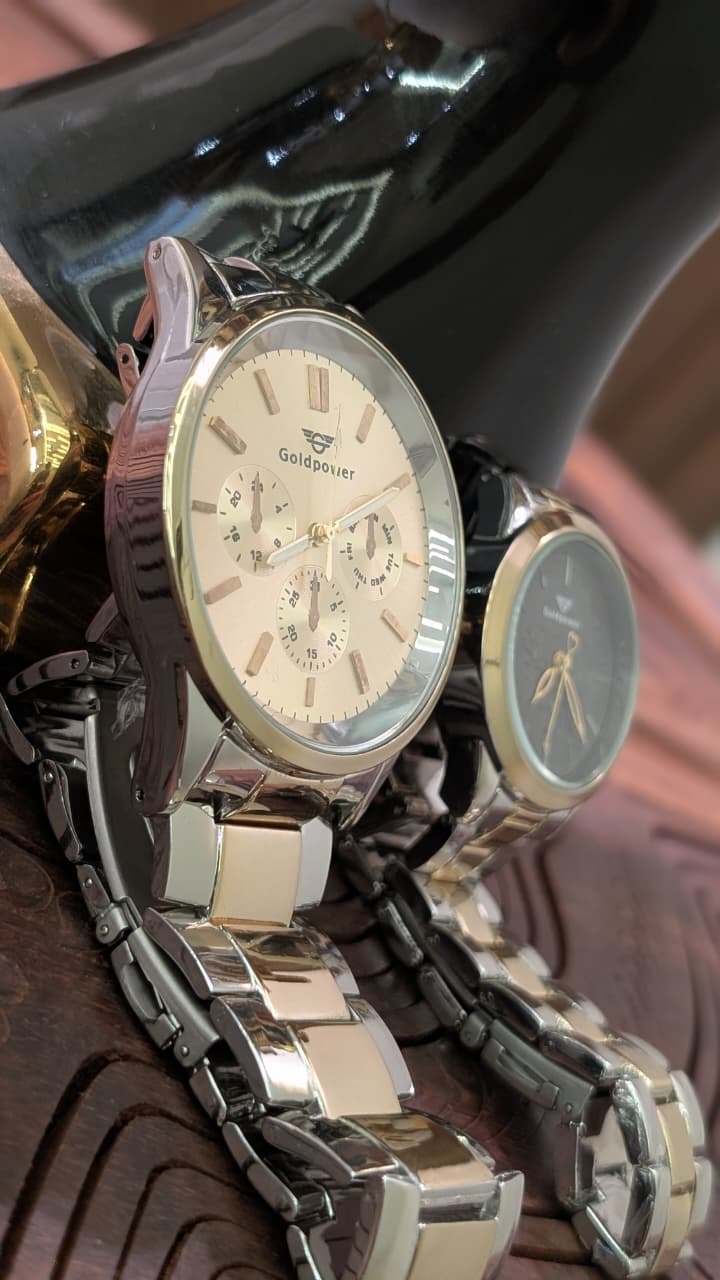 Gold AuraBond Couple Watch Edition